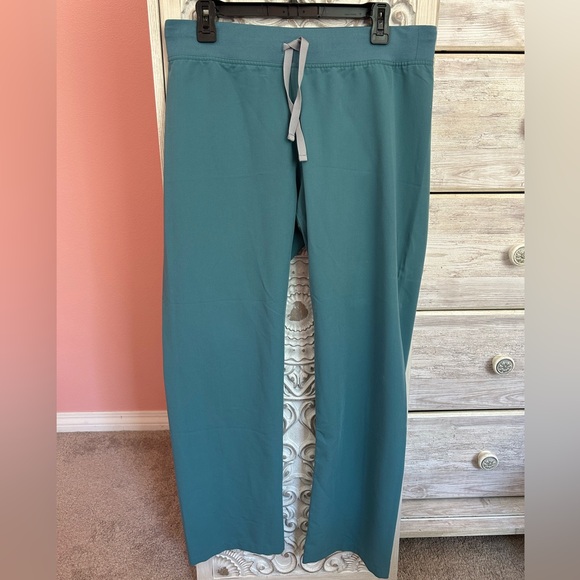 Figs women’s dark teal regular length basic Livingston scrub bottoms pants MED - Picture 1 of 4